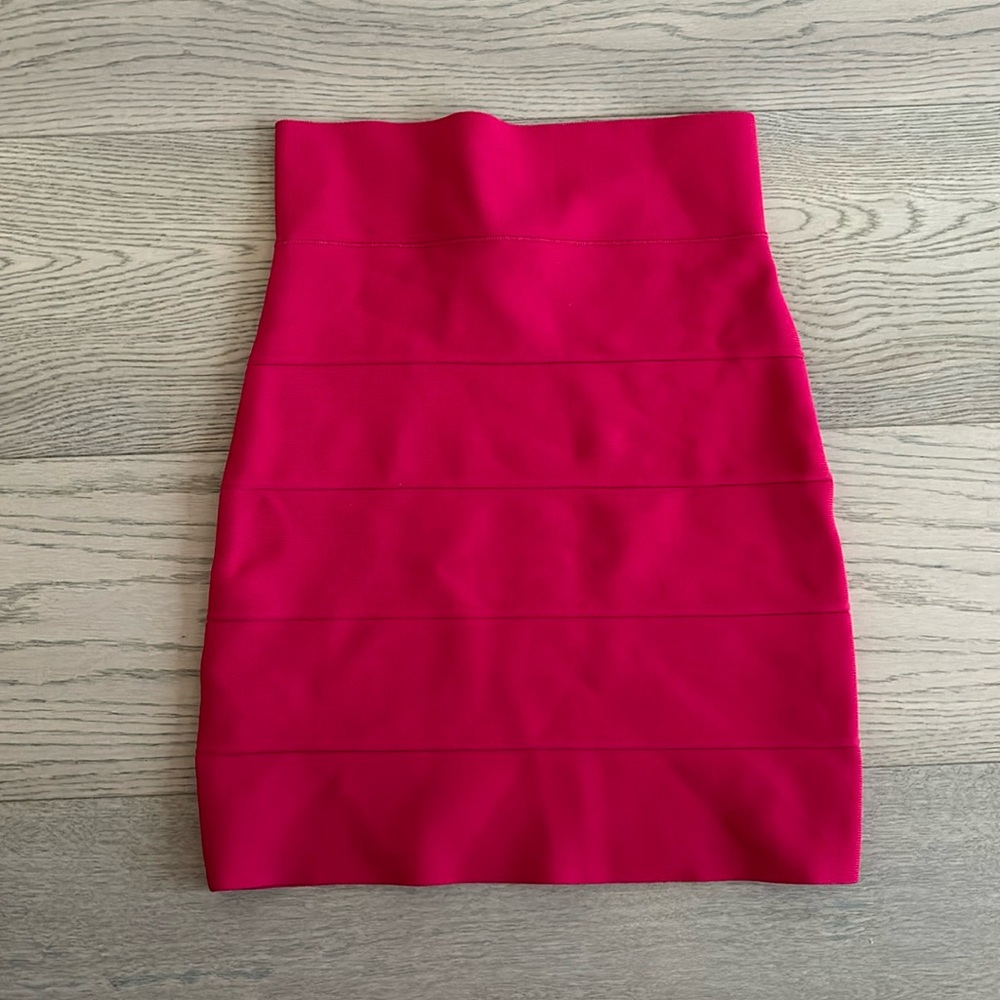 Bcbg bandage skirt size xs
